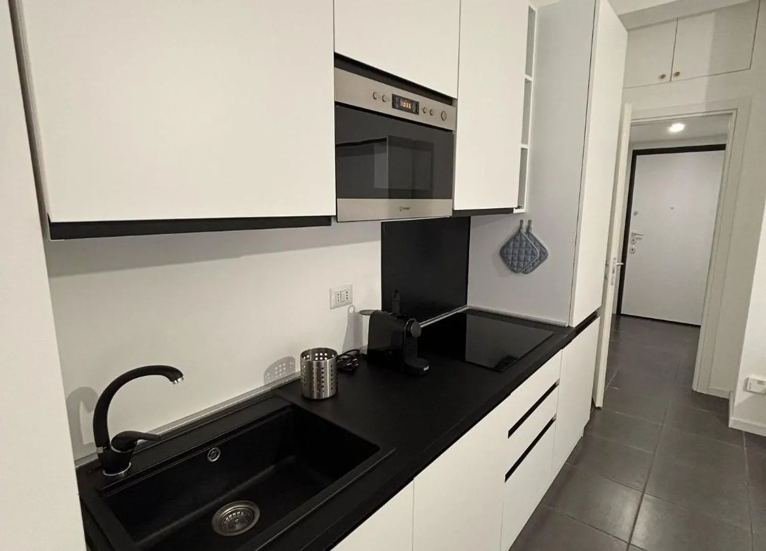 Be Your Home - Citylife Nest Milano 0*,  Italia